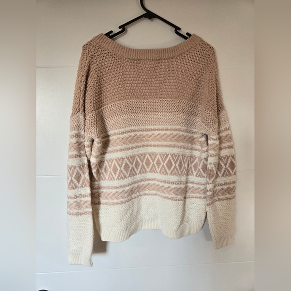 Knit sweater - Picture 2 of 2